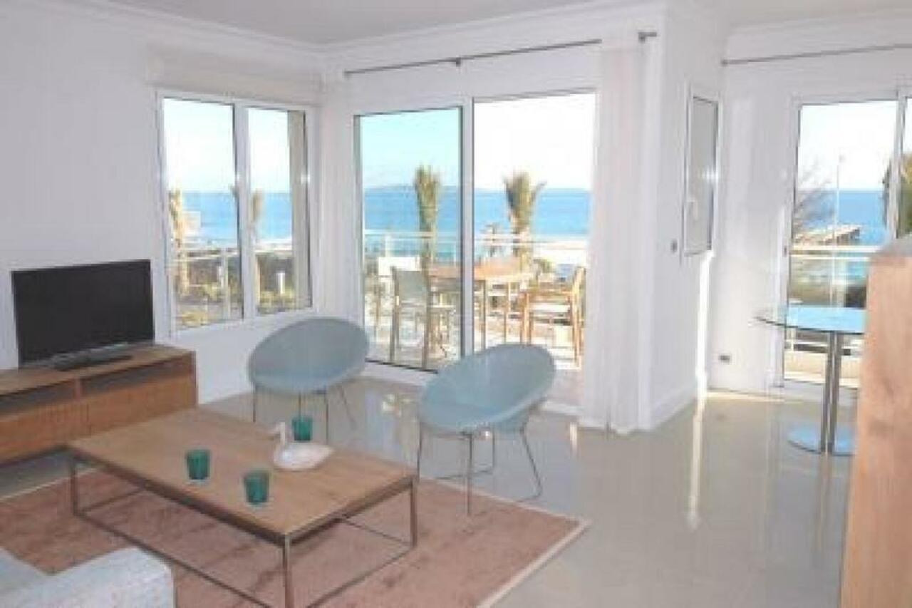 Stunning 2 Bed, 2 Bath Apt On The Cannes Sea Front Has Swimming Pool And Is A Secure Modern Building 464 Ngoại thất bức ảnh
